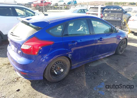 2013 Ford Focus St z USA, uszkodzony, nr VIN 1FADP3L99DL254826